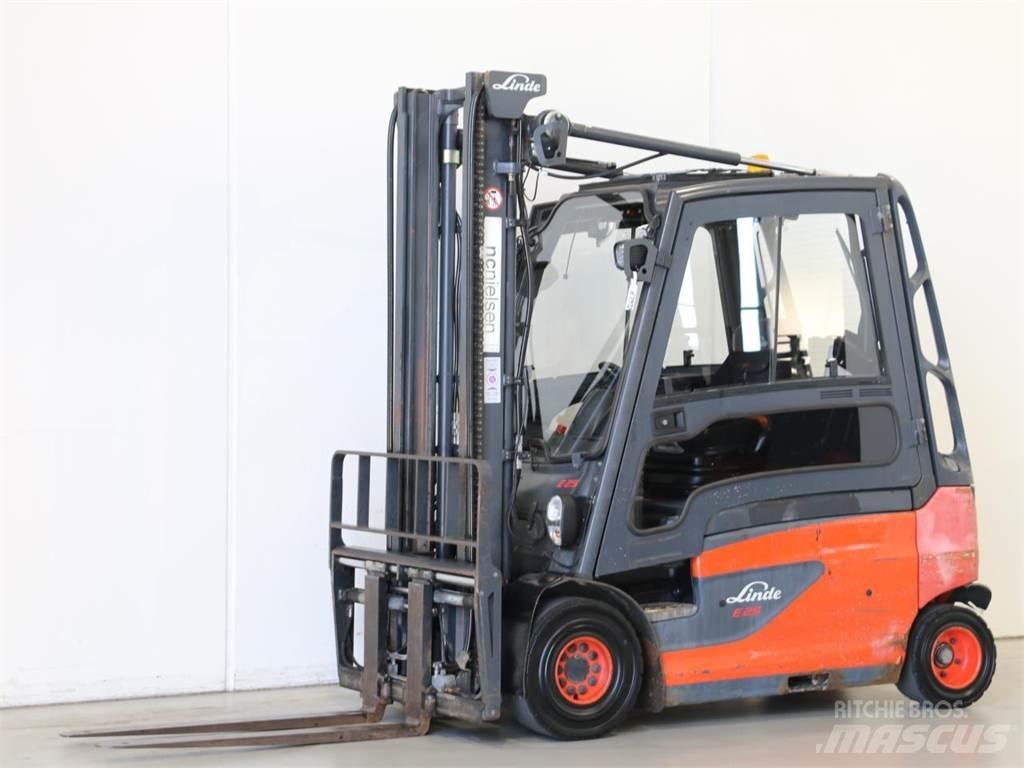 Linde E25L/387 شاحنات ذات رافعات شوكية تعمل بالكهرباء