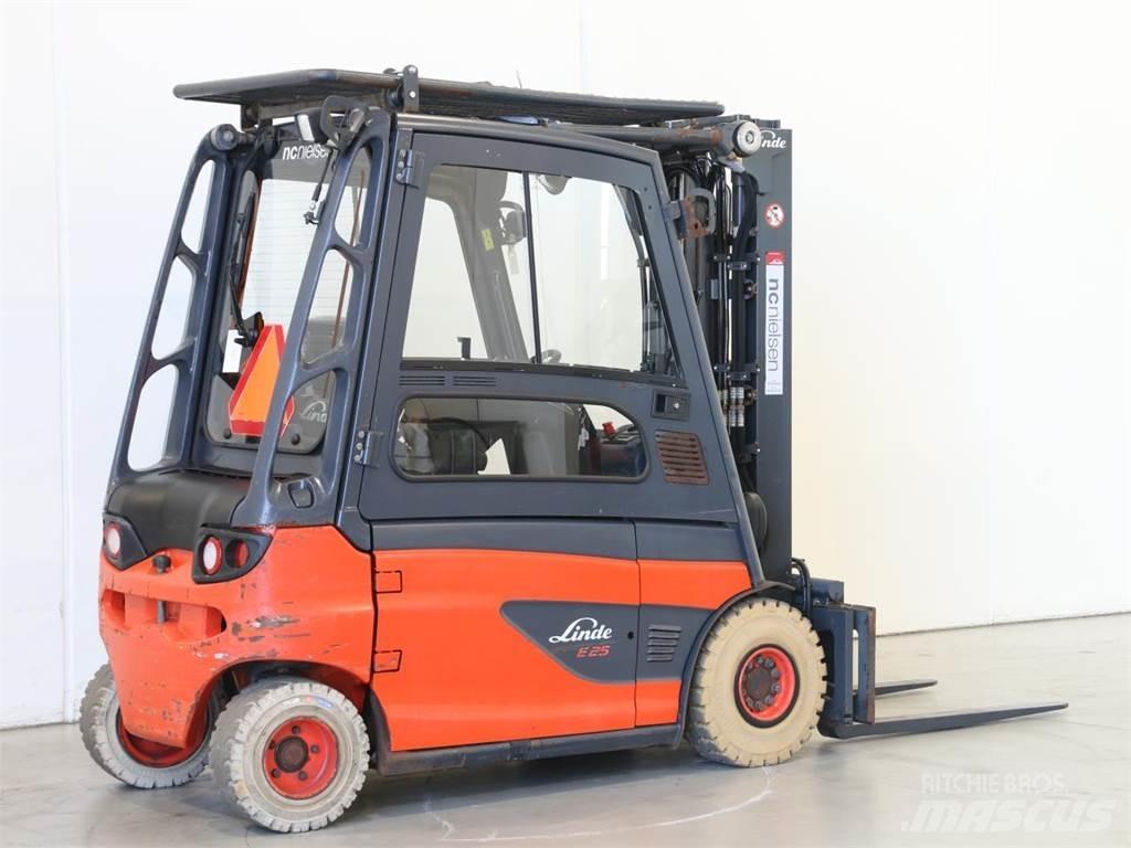 Linde E25L/387 شاحنات ذات رافعات شوكية تعمل بالكهرباء