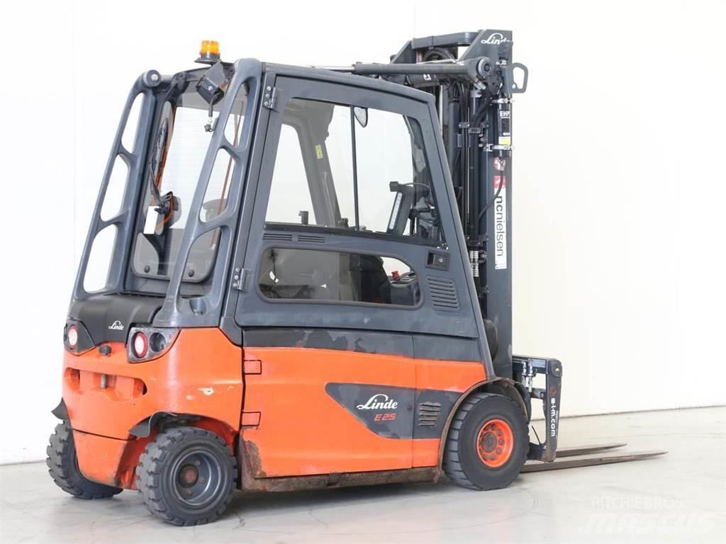 Linde E25L/387 شاحنات ذات رافعات شوكية تعمل بالكهرباء