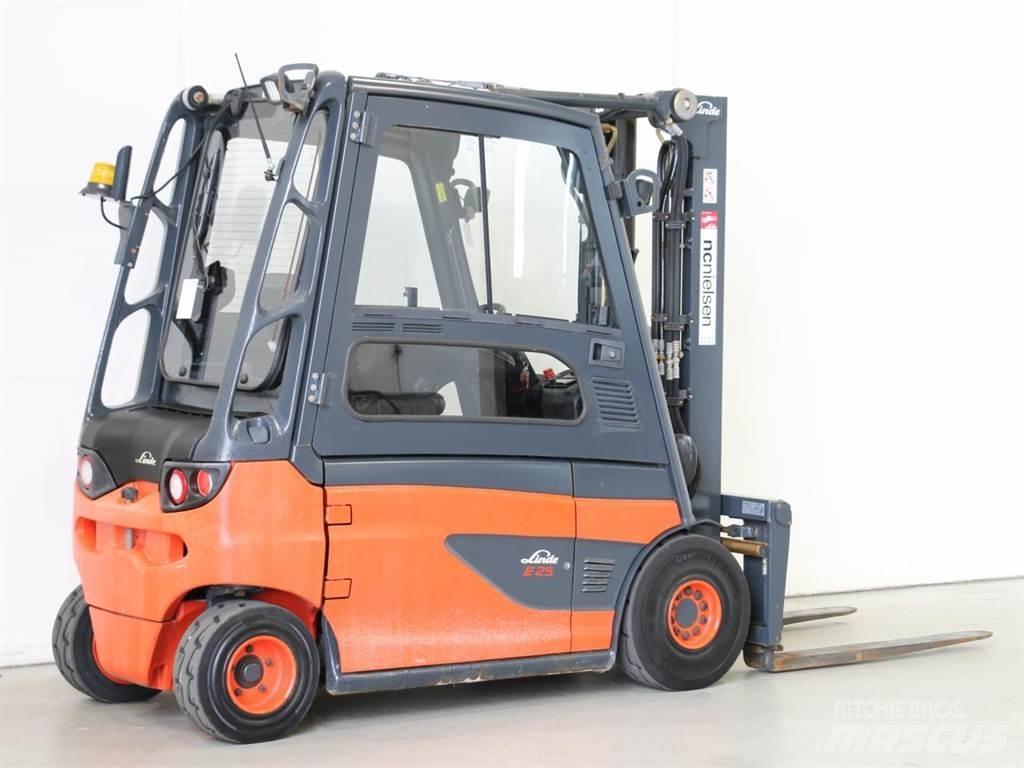Linde E25L/387-01 شاحنات ذات رافعات شوكية تعمل بالكهرباء