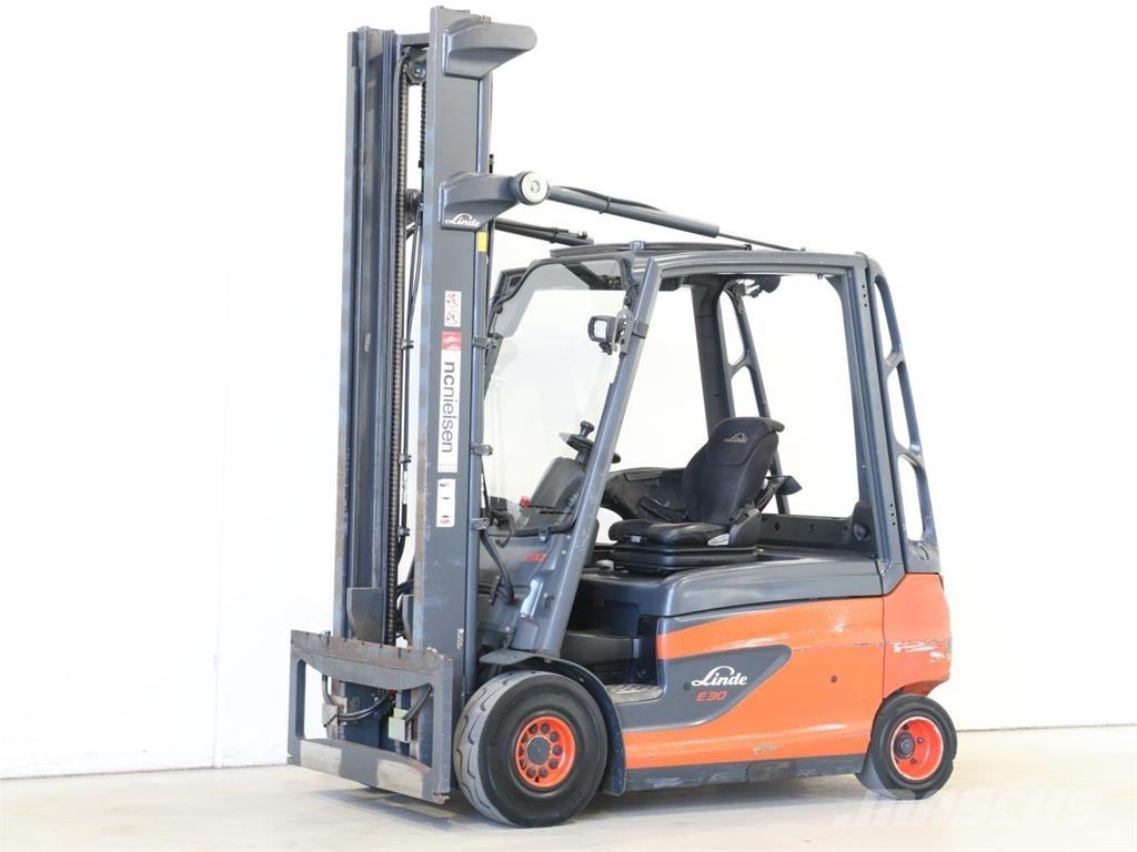 Linde E30L/387 شاحنات ذات رافعات شوكية تعمل بالكهرباء