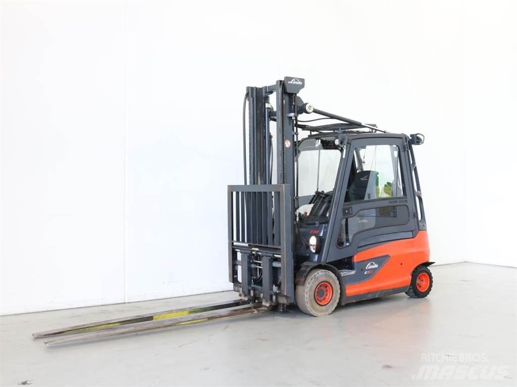 Linde E30L/387 شاحنات ذات رافعات شوكية تعمل بالكهرباء