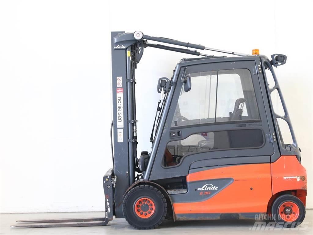 Linde E30L/387 شاحنات ذات رافعات شوكية تعمل بالكهرباء