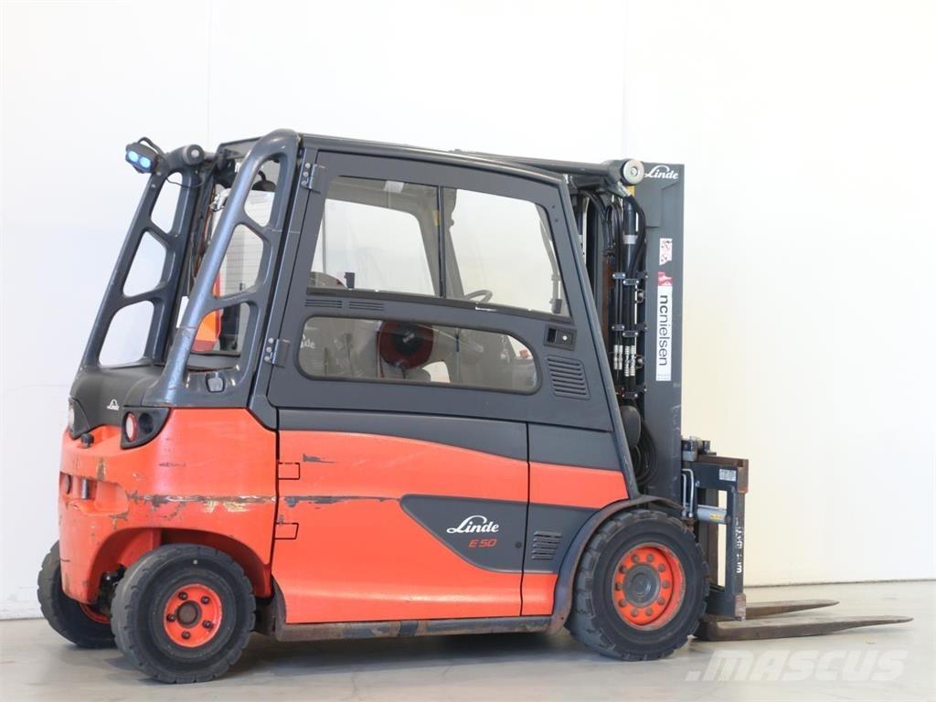 Linde E50L/388 شاحنات ذات رافعات شوكية تعمل بالكهرباء