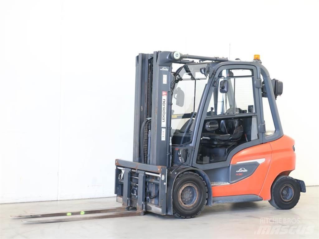 Linde H30D/1202 شاحنات الديزل