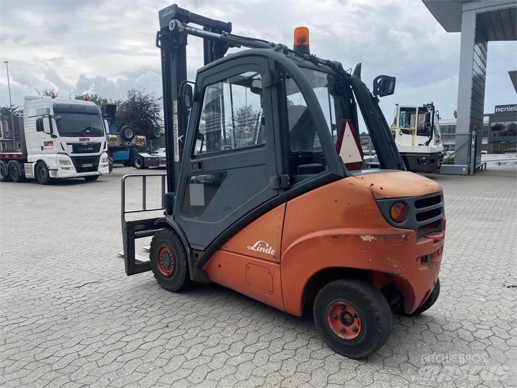 Linde H35D/393-01 شاحنات الديزل