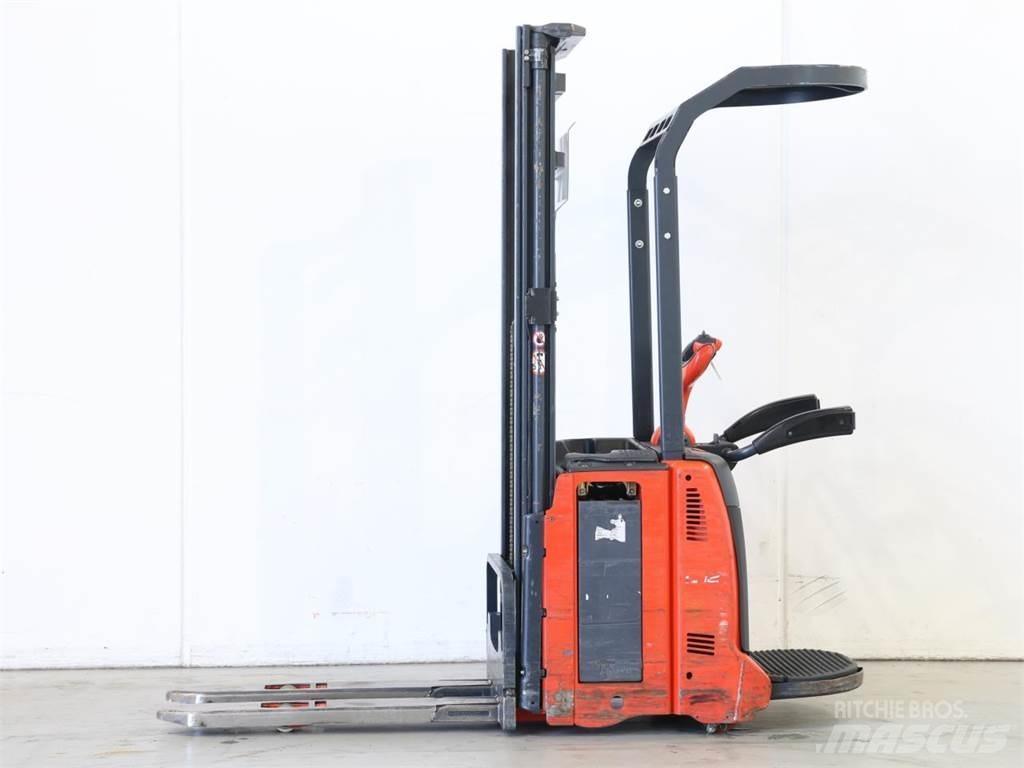 Linde L12AP/133-00 معدات التكديس الجوالة