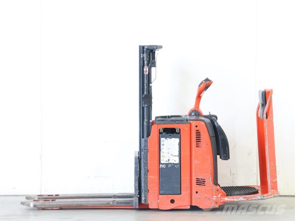 Linde L12LAP/133 معدات التكديس الجوالة