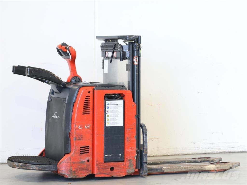 Linde L12LAP/133 معدات التكديس الجوالة