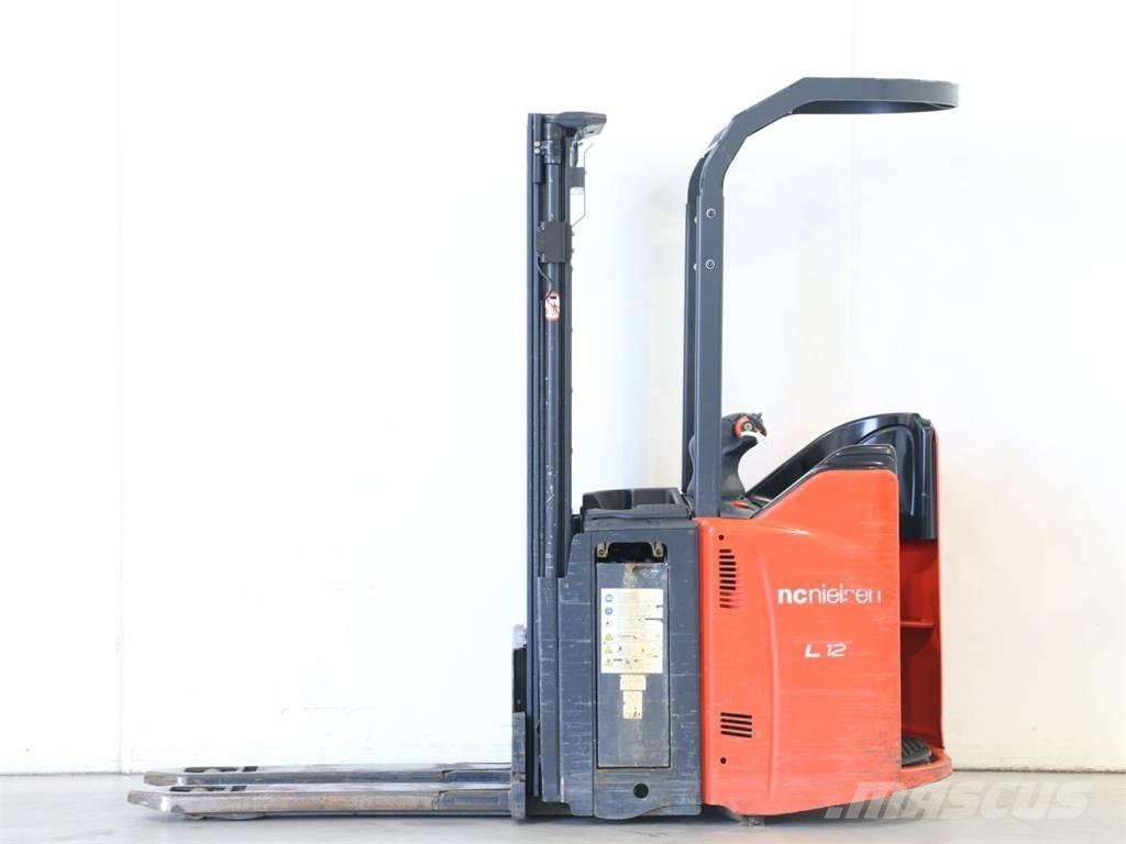 Linde L12LSP/133 معدات التكديس الجوالة