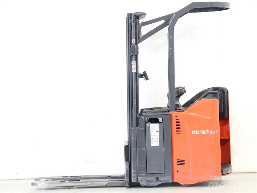Linde L12SP/133-01 معدات التكديس الجوالة