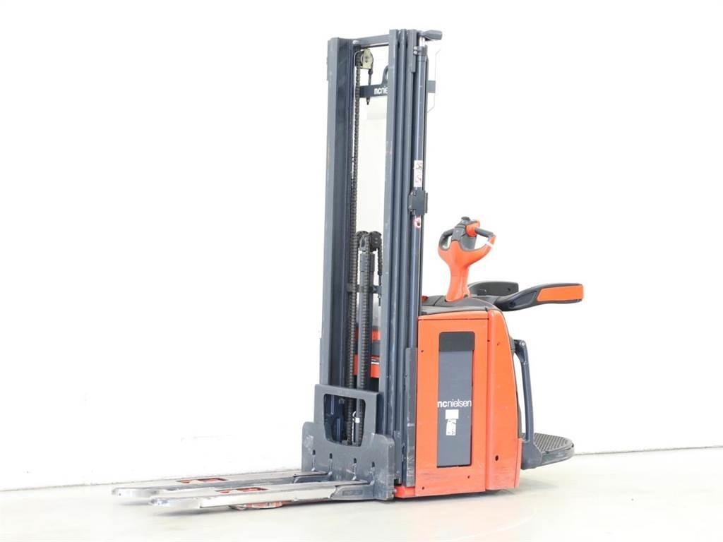 Linde L14AP/1173 معدات التكديس الجوالة
