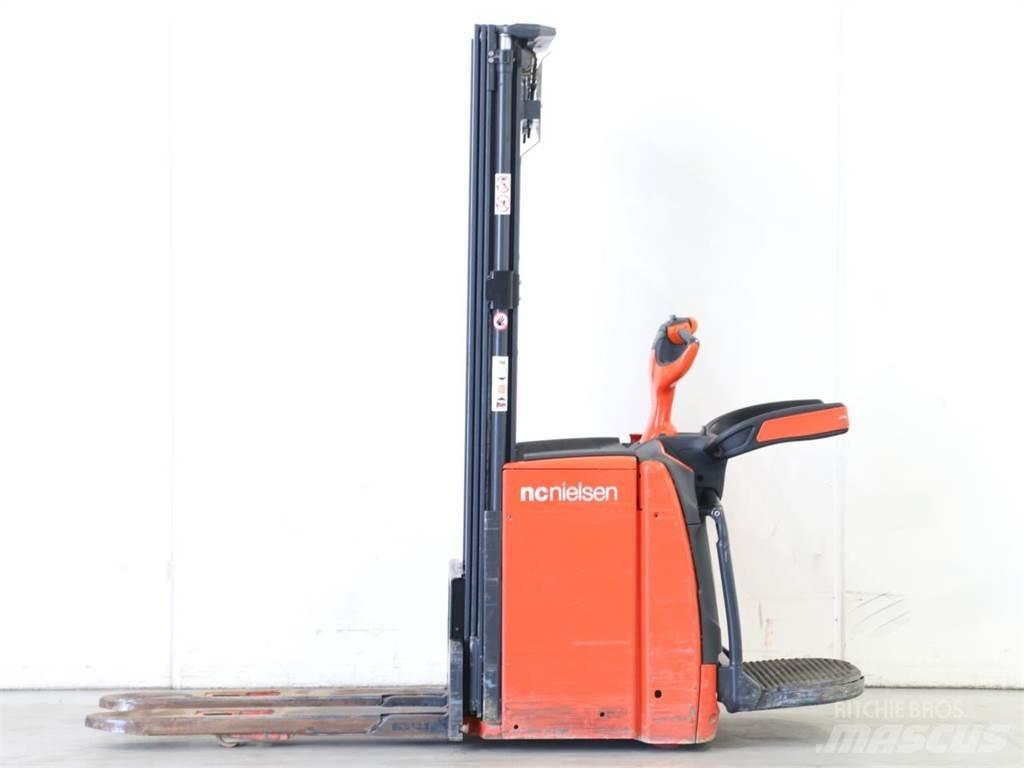 Linde L14AP/1173-00 معدات التكديس الجوالة