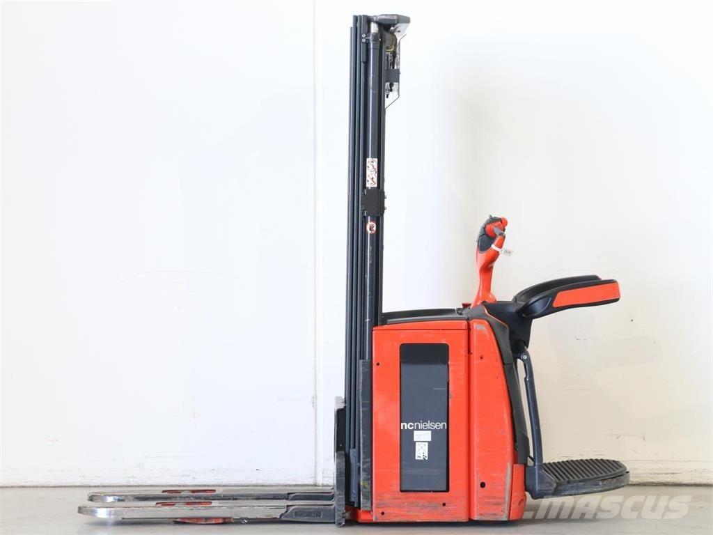 Linde L14AP/1173-01 معدات التكديس الجوالة