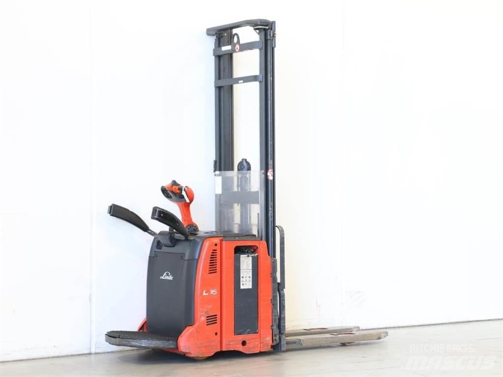Linde L14AP/133 معدات التكديس الجوالة