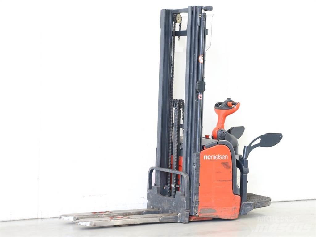Linde L14AP/372 معدات التكديس الجوالة