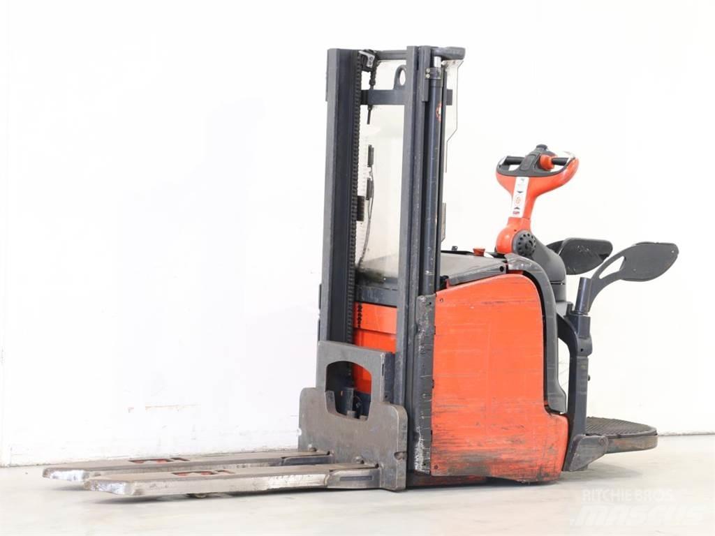 Linde L14AP/372 معدات التكديس الجوالة