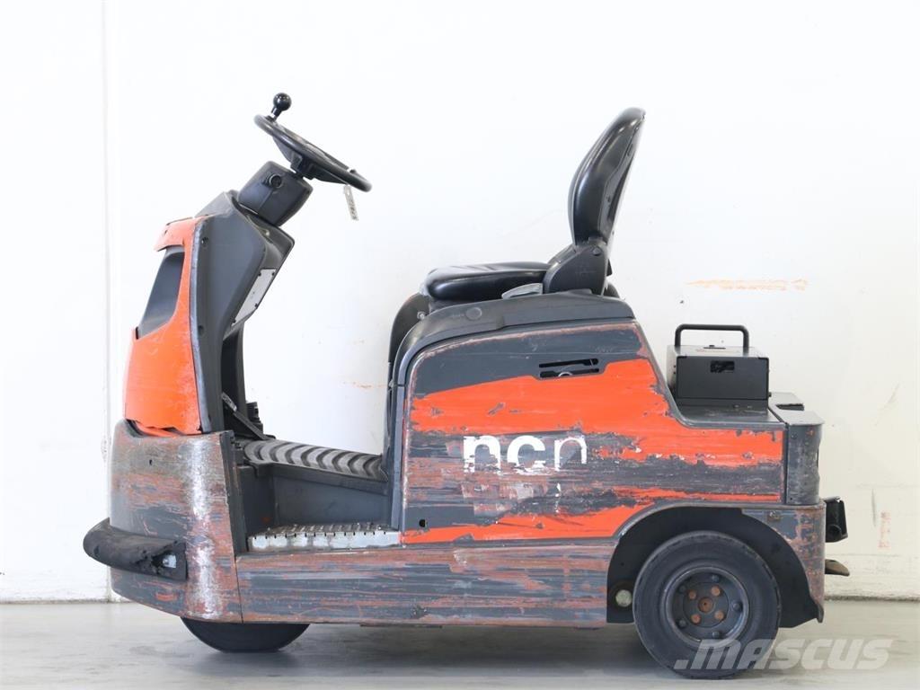 Linde P80/1191 شاحنة قاطرة
