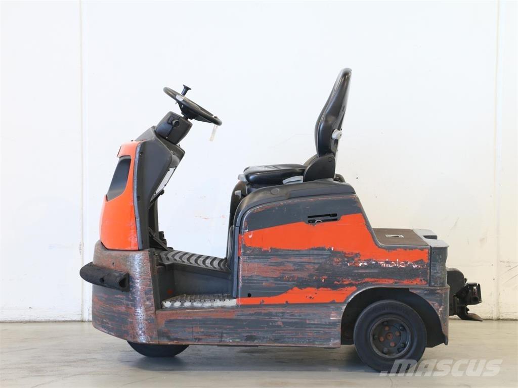 Linde P80/1191-01 شاحنة قاطرة