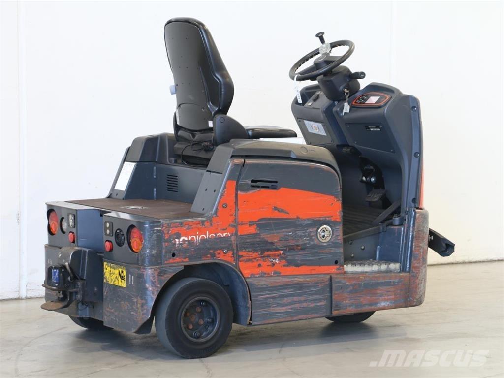 Linde P80/1191-01 شاحنة قاطرة