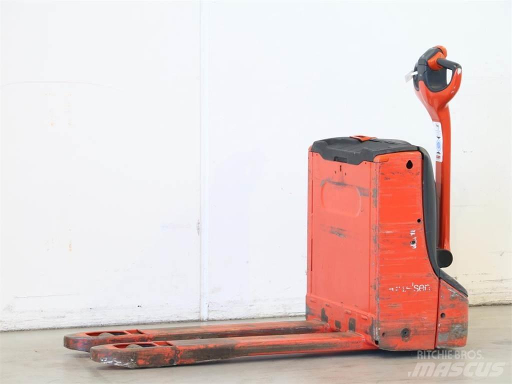 Linde T16/1152 معدات التكديس الجوالة