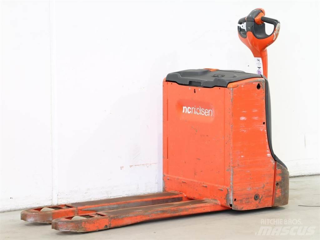 Linde T16/1152 معدات التكديس الجوالة