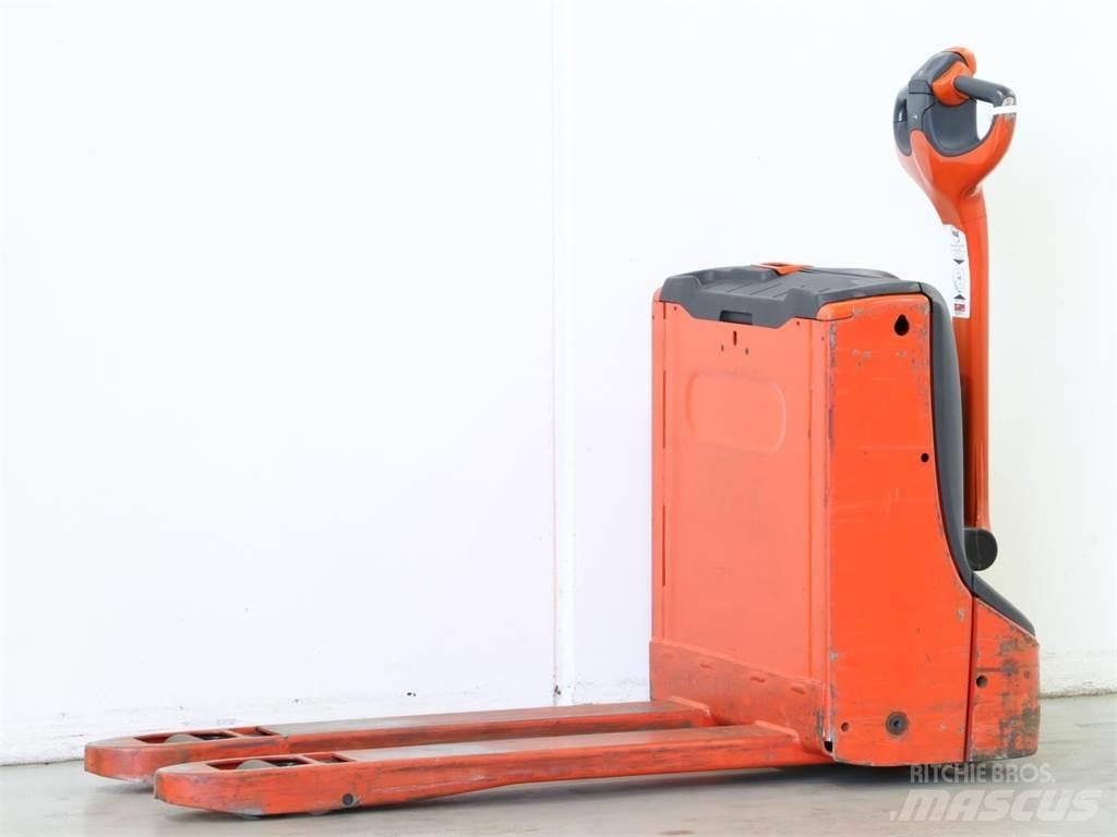 Linde T16/1152 معدات التكديس الجوالة