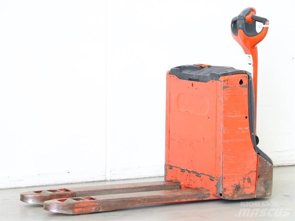 Linde T16/1152 معدات التكديس الجوالة