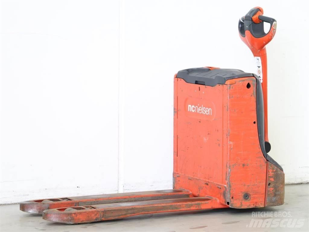Linde T16/1152 معدات التكديس الجوالة