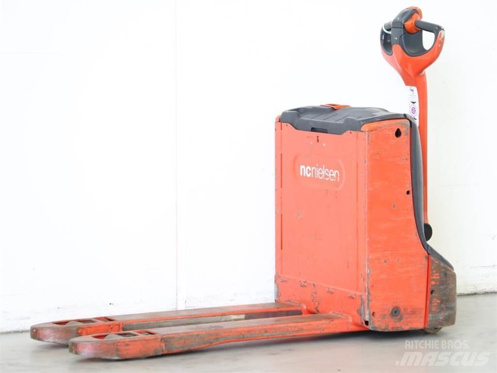 Linde T16/1152 معدات التكديس الجوالة