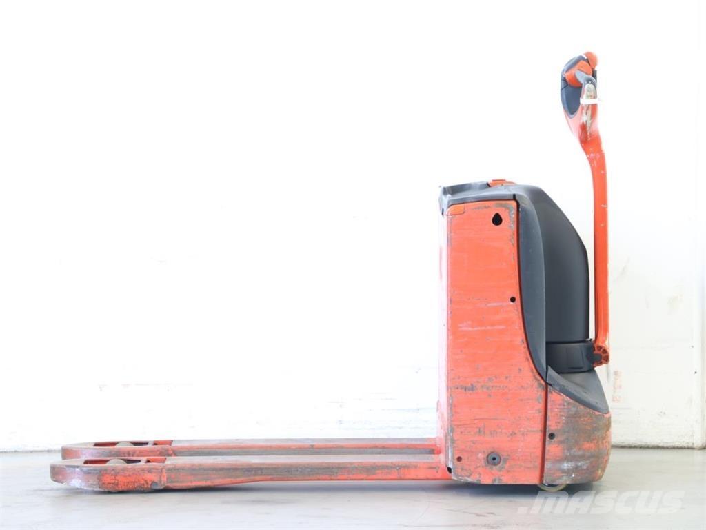 Linde T16/1152 معدات التكديس الجوالة