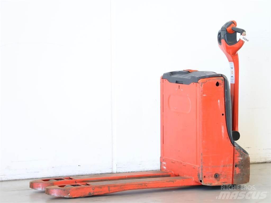 Linde T16/1152 معدات التكديس الجوالة