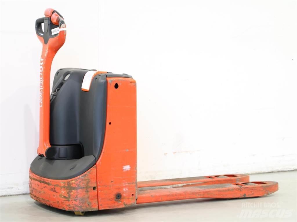Linde T16/1152 معدات التكديس الجوالة