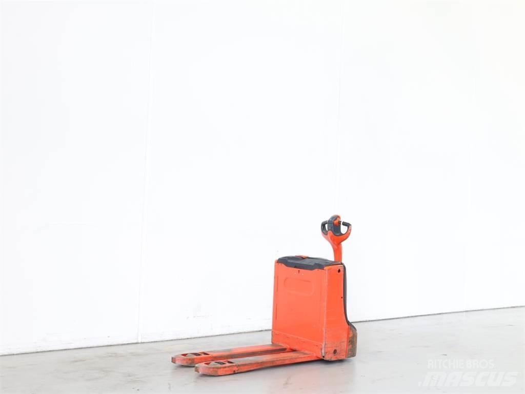 Linde T16/1152 معدات التكديس الجوالة