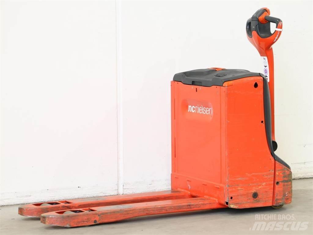 Linde T16/1152 معدات التكديس الجوالة