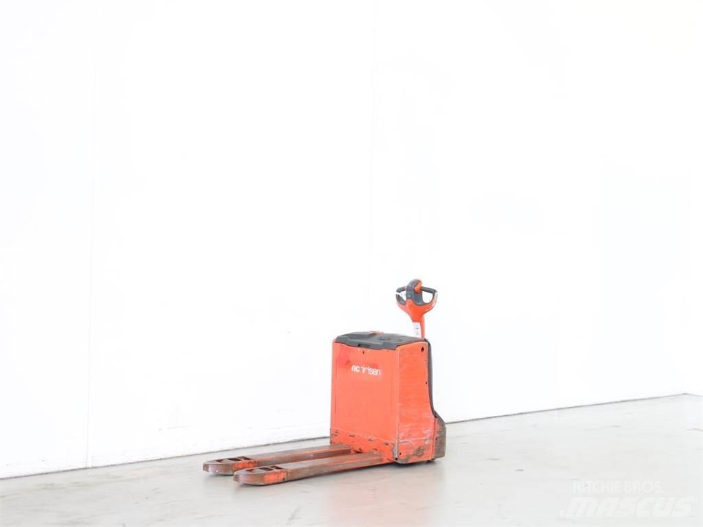 Linde T16/1152 معدات التكديس الجوالة
