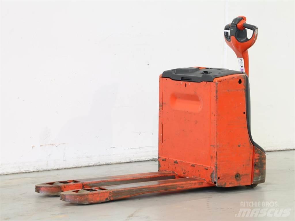 Linde T16/1152 معدات التكديس الجوالة