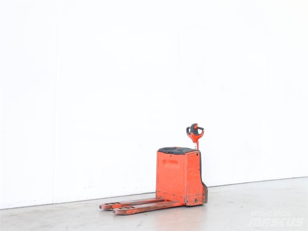 Linde T16/1152 معدات التكديس الجوالة