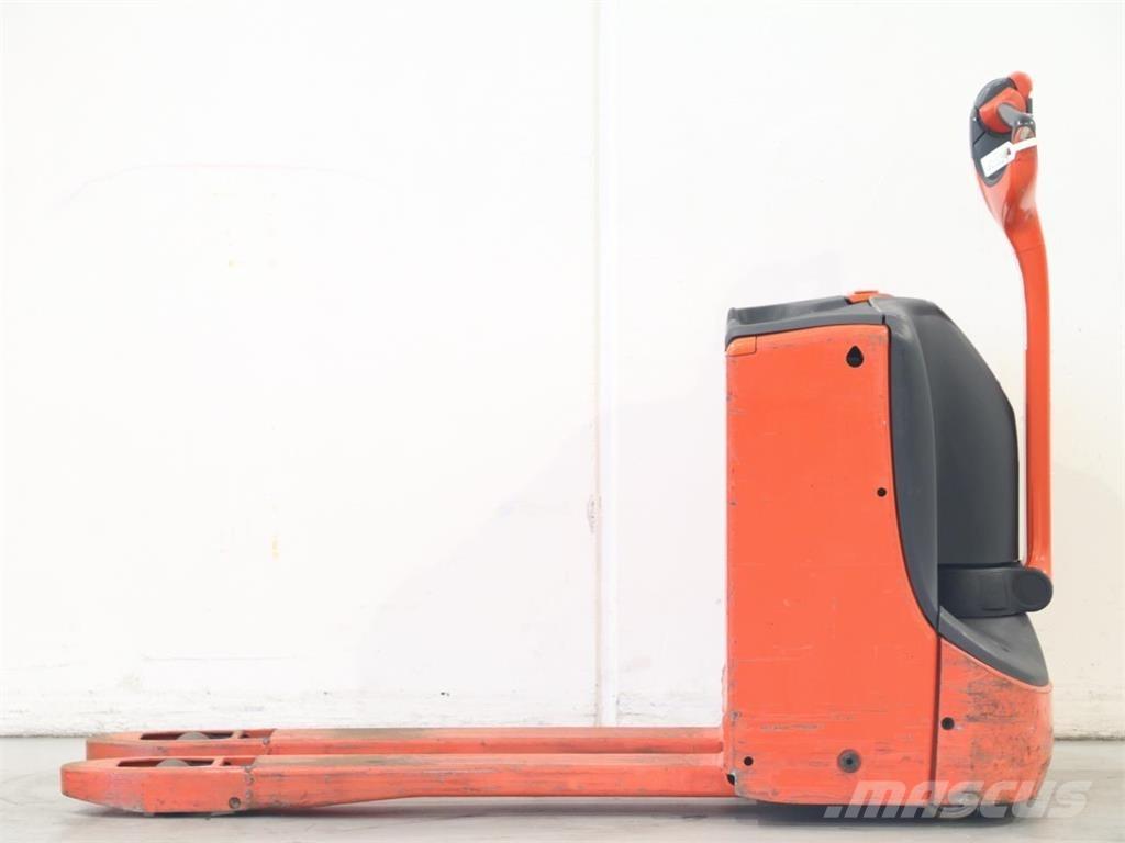 Linde T16/1152 معدات التكديس الجوالة