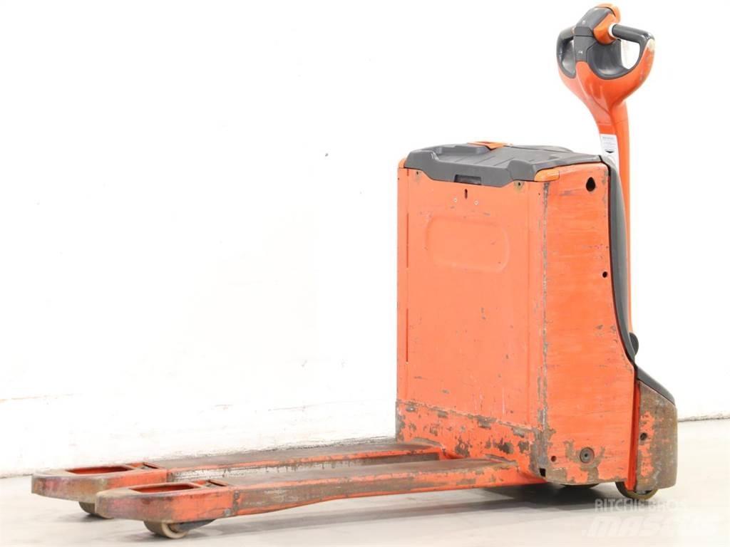 Linde T16/1152 معدات التكديس الجوالة