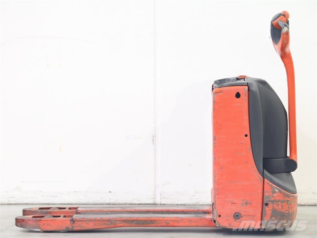 Linde T16/1152 معدات التكديس الجوالة
