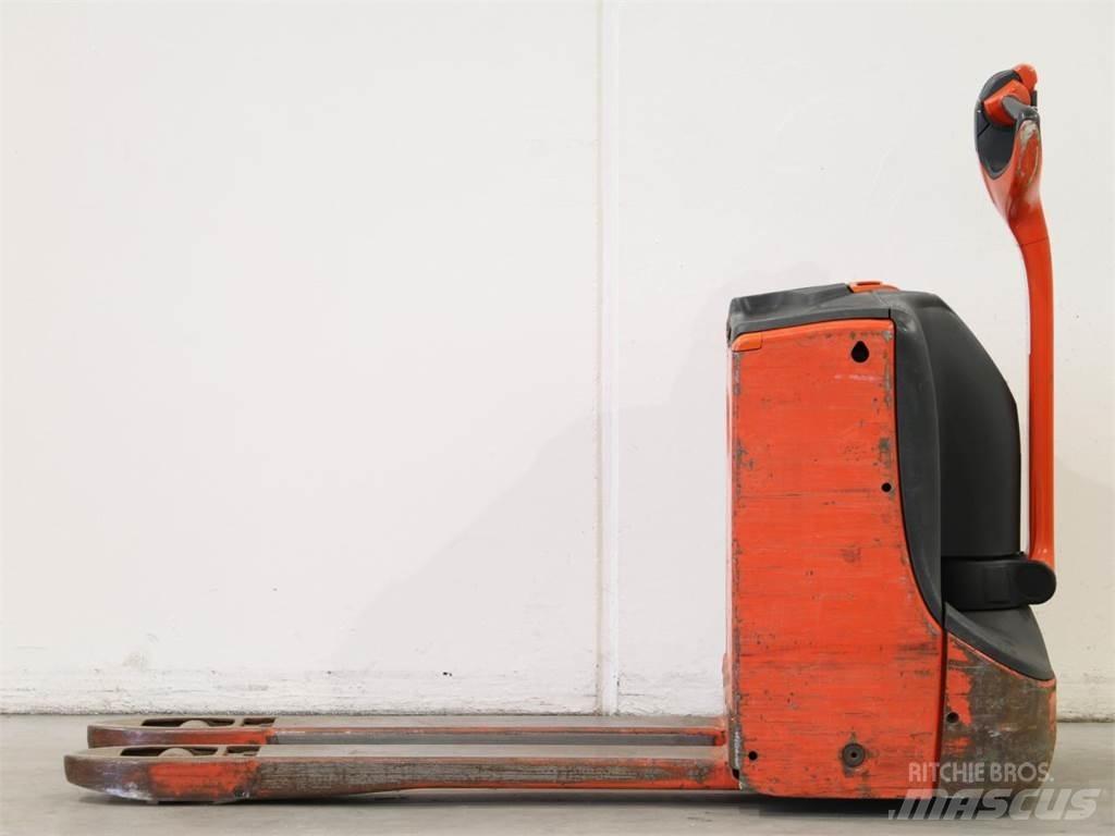 Linde T16/1152-00 معدات التكديس الجوالة