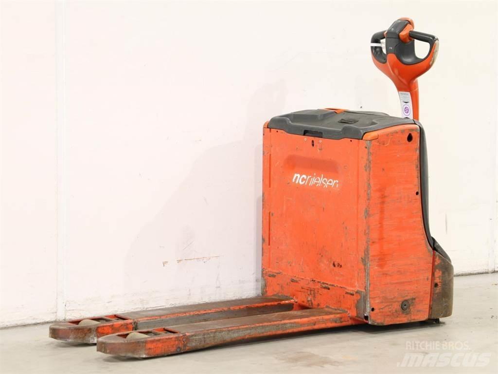 Linde T16/1152-00 معدات التكديس الجوالة
