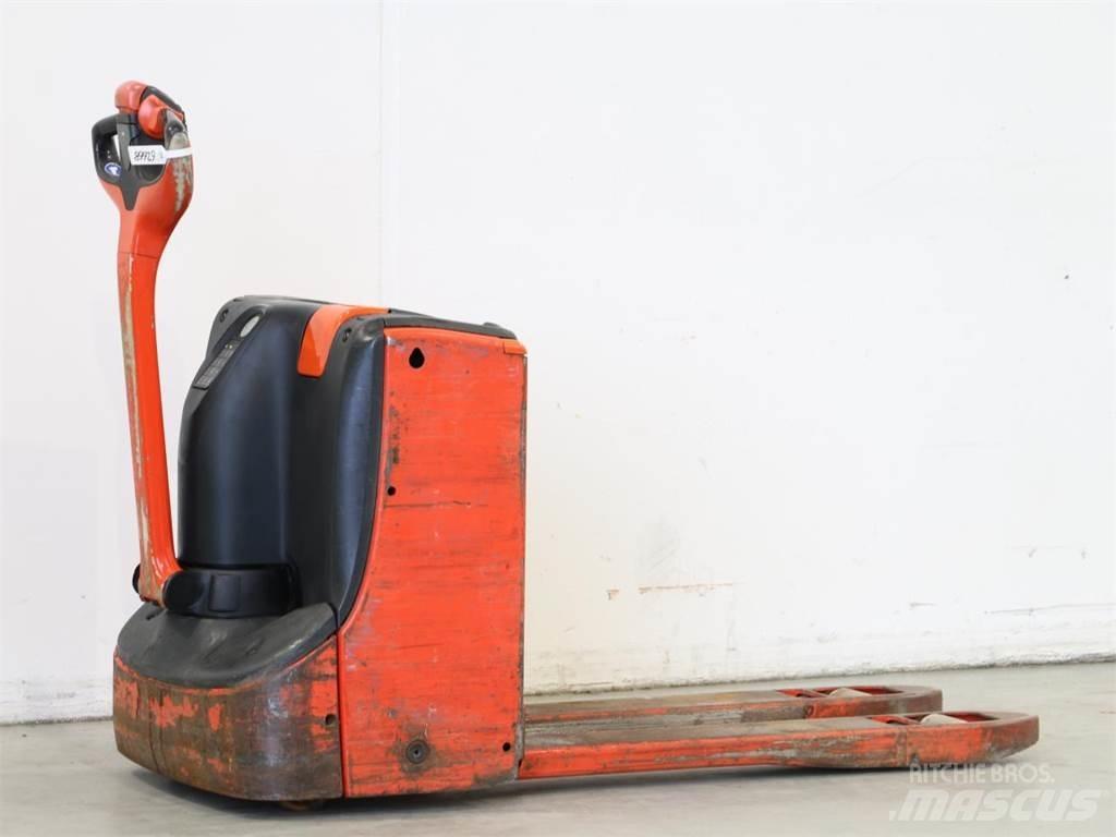 Linde T16/1152-00 معدات التكديس الجوالة