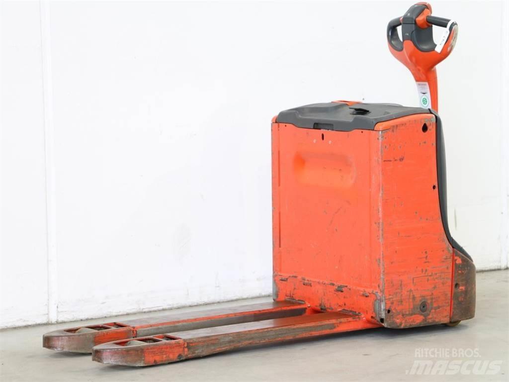 Linde T16/1152-00 معدات التكديس الجوالة