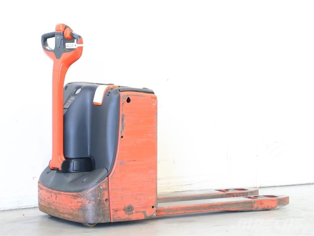 Linde T16/1152-00 معدات التكديس الجوالة