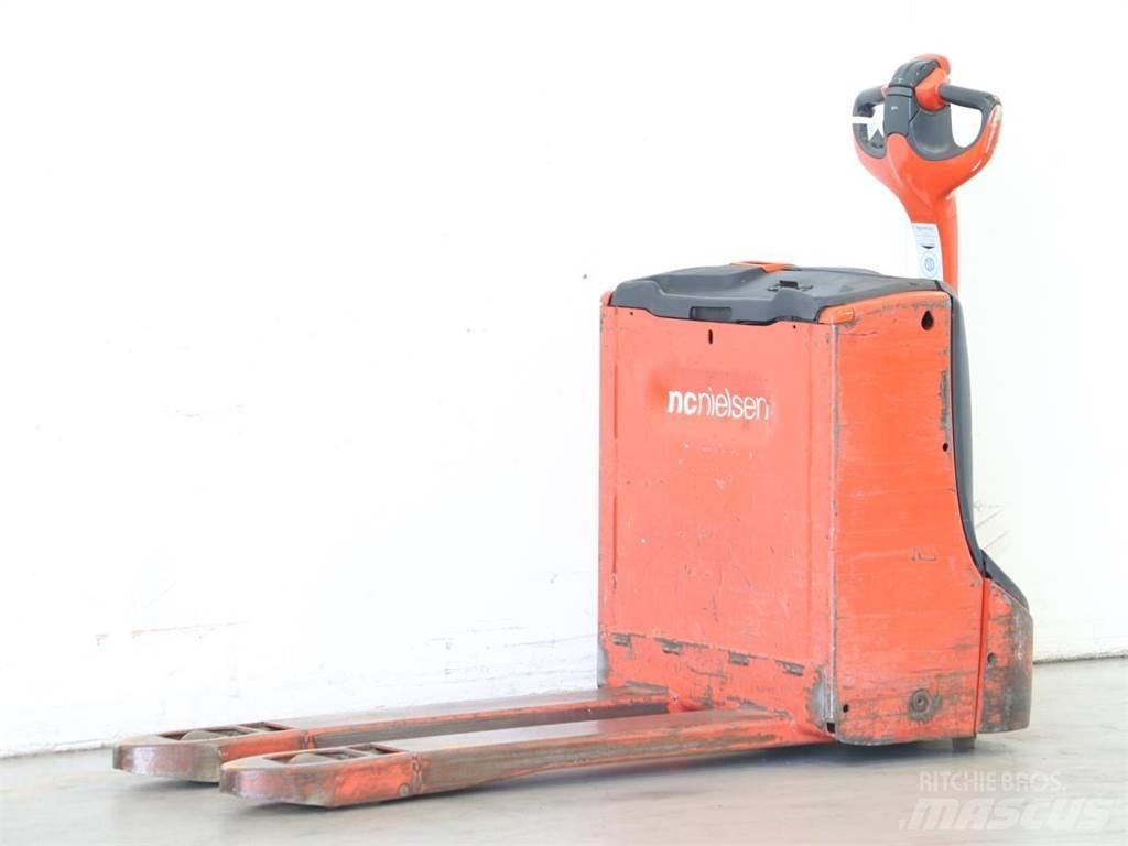 Linde T16/1152-00 معدات التكديس الجوالة
