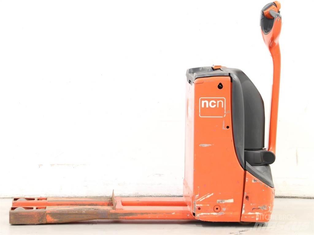 Linde T16/1152-00 معدات التكديس الجوالة