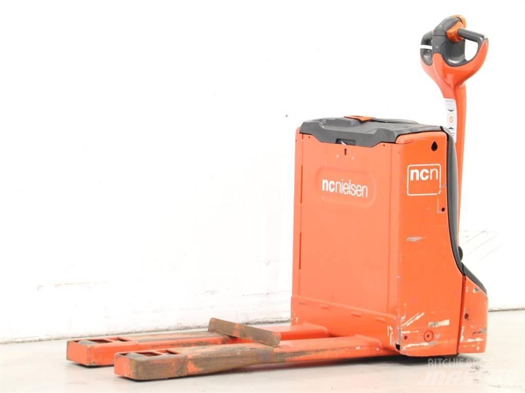 Linde T16/1152-00 معدات التكديس الجوالة