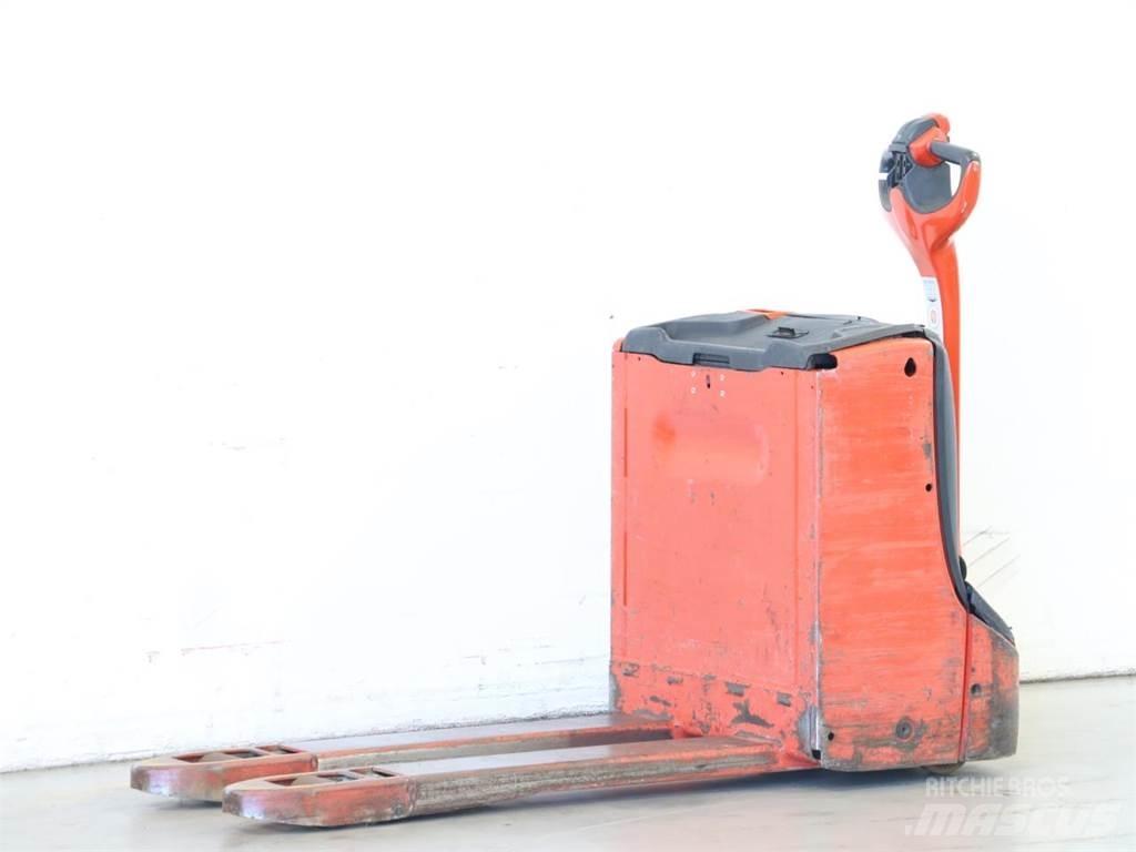 Linde T16/1152-00 معدات التكديس الجوالة